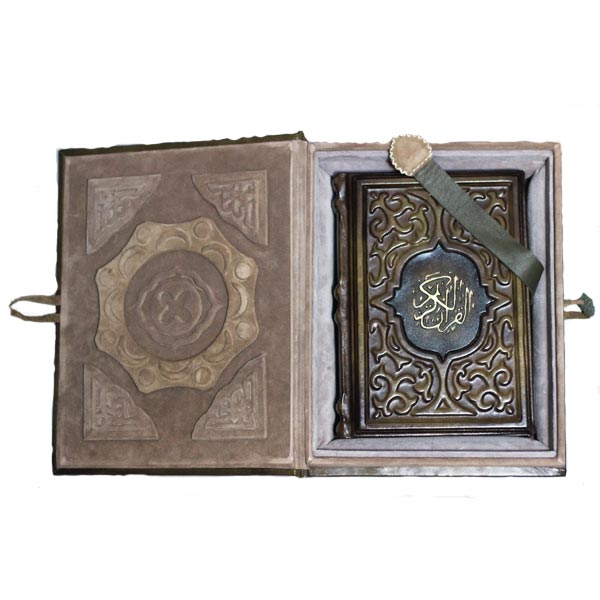 Коран (в коробе)